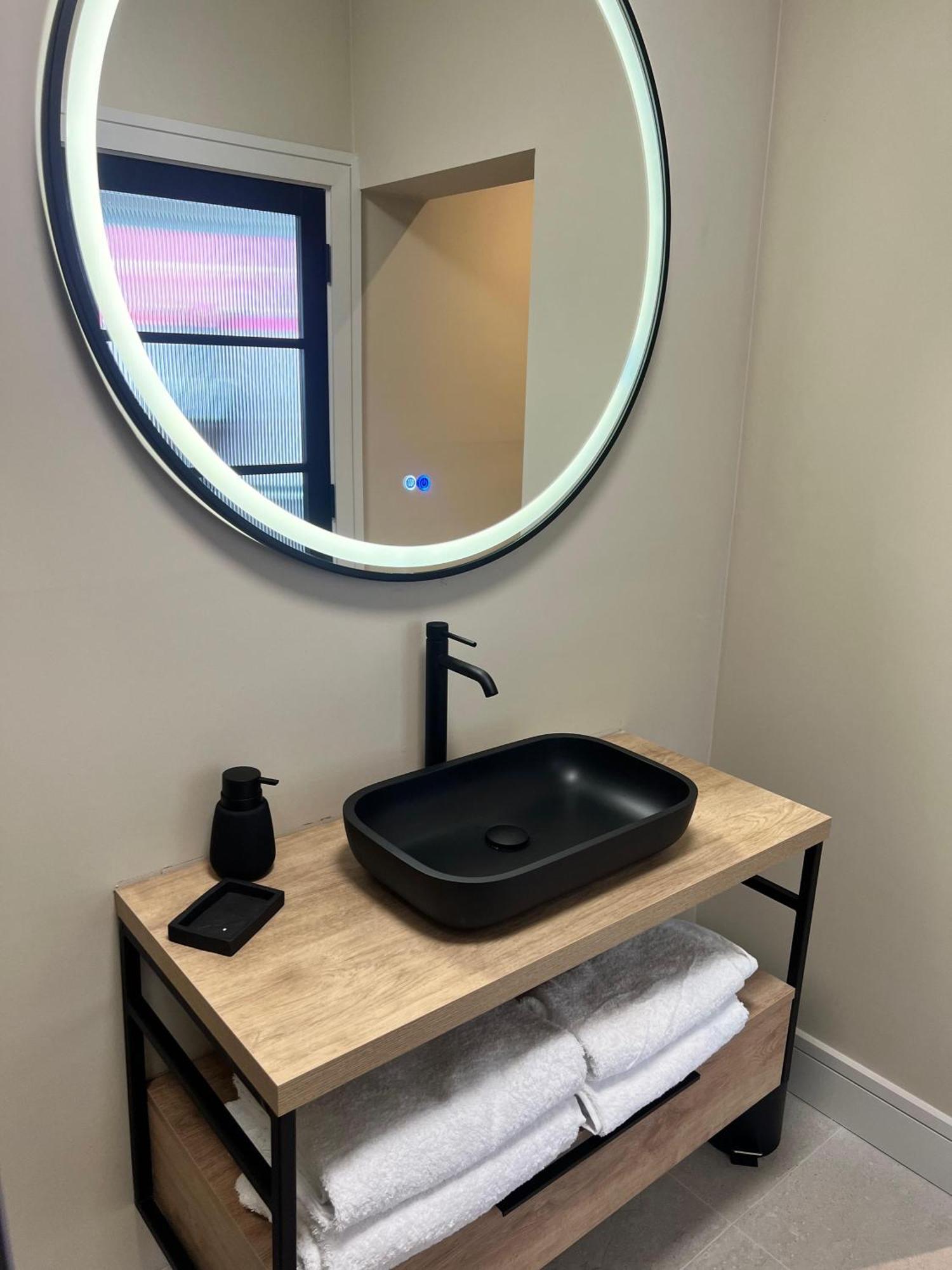 The Glen Quarter Hotel Kinsale Bagian luar foto